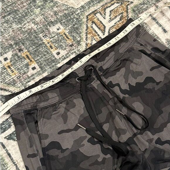 American Eagle Pantalon Camo Print Joggers - Picture 8 of 8
